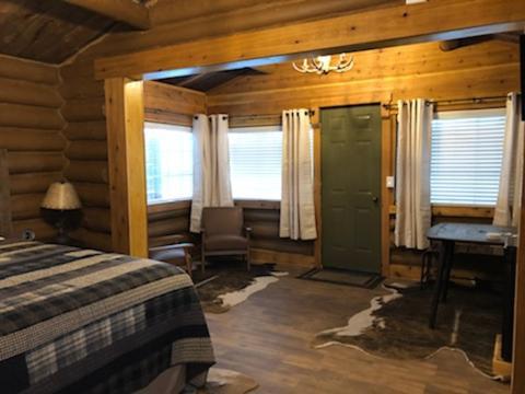 ווסט ילוסטון Elkhorn Cabins And Inn חדר תמונה